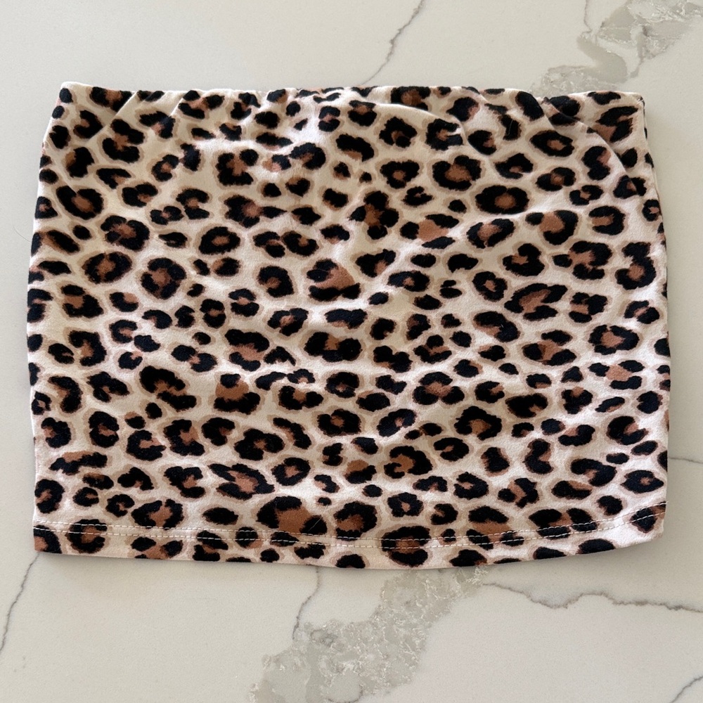 Le Lis Leopard Print Tube Top